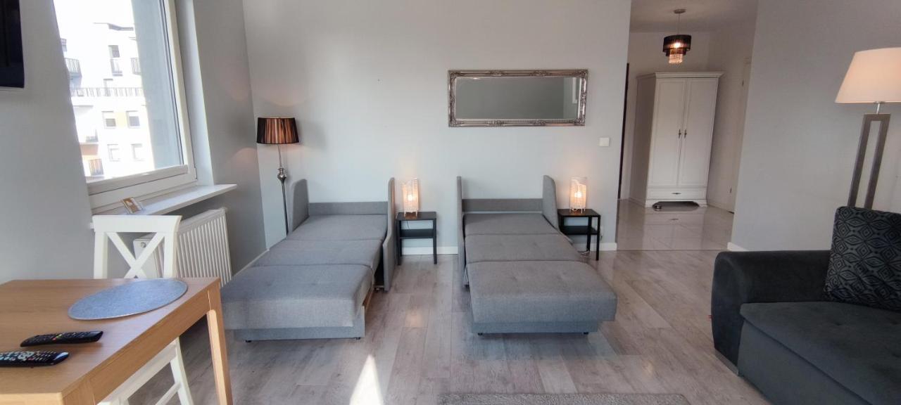 Labo Apartment Fort Wola وارسو المظهر الخارجي الصورة